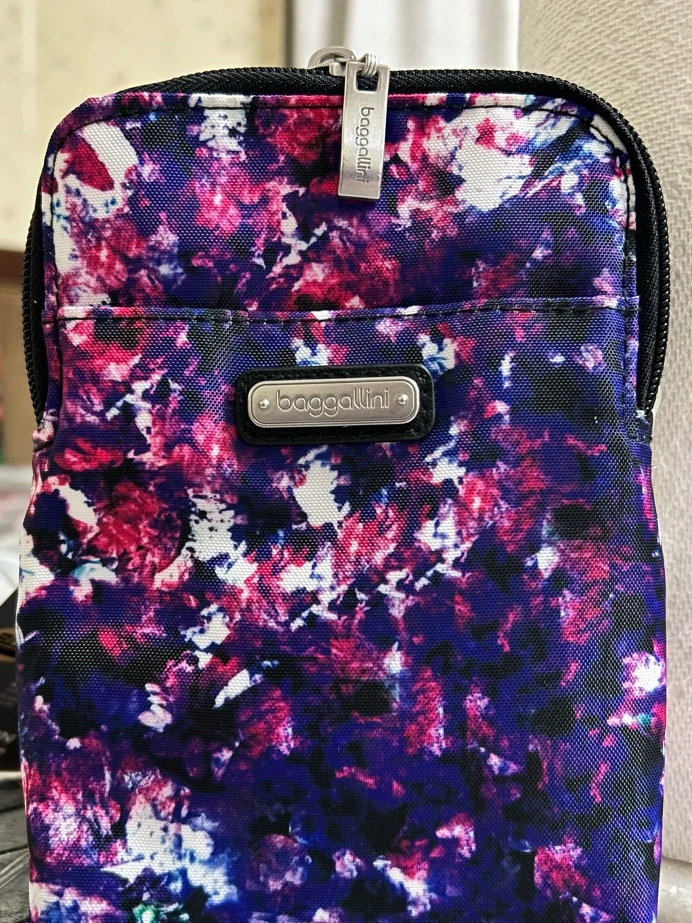 Baggallini True Classic Take Two RFID Crossbody Bag – New with Tags